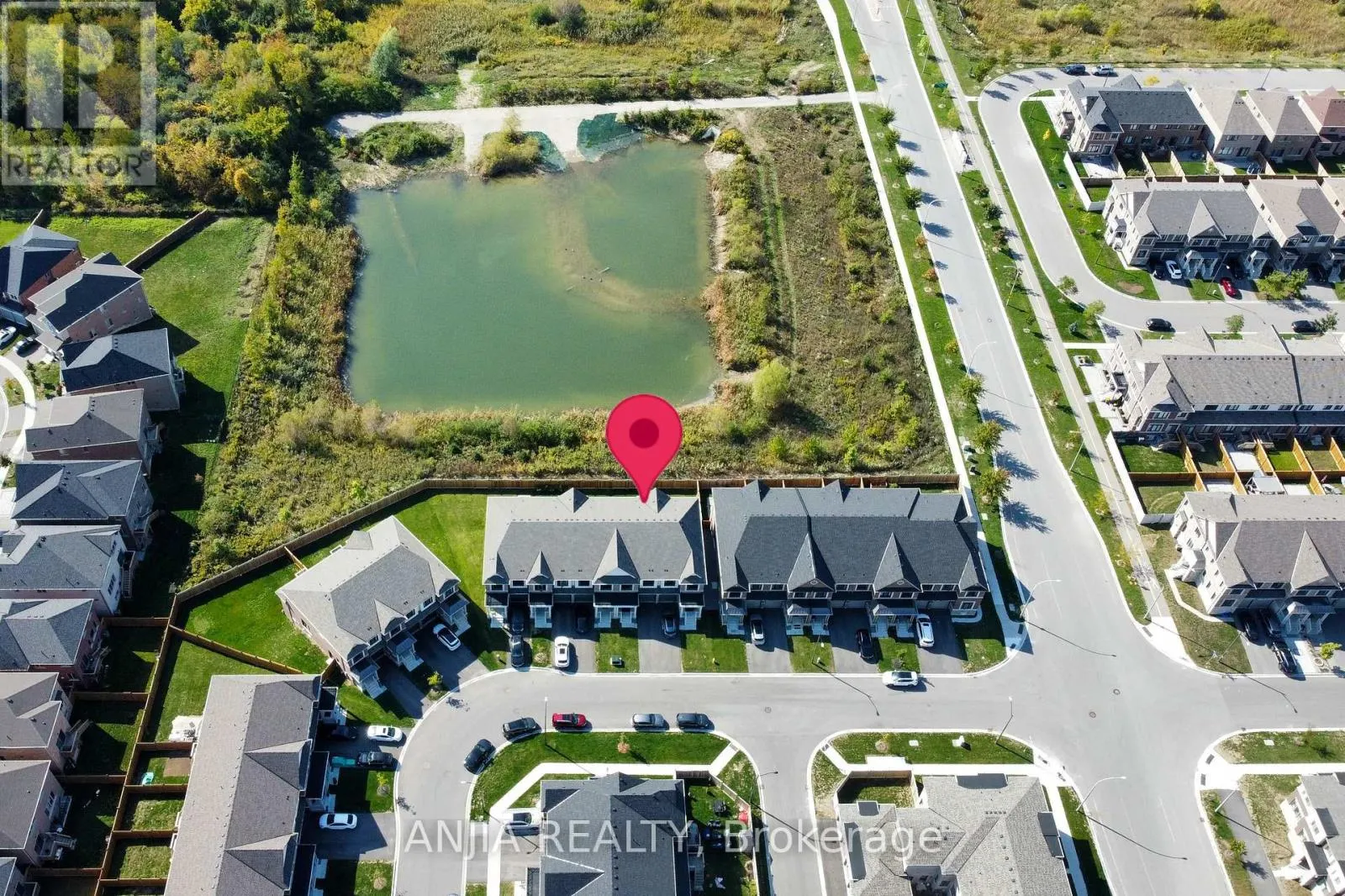 16 VELVET DRIVE