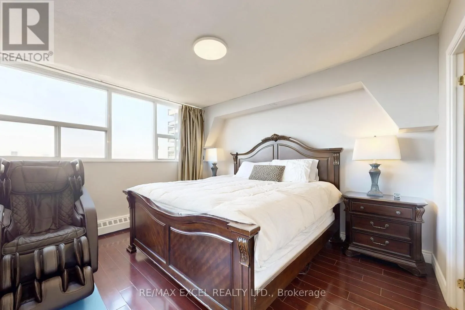 1708 - 4101 SHEPPARD AVENUE E