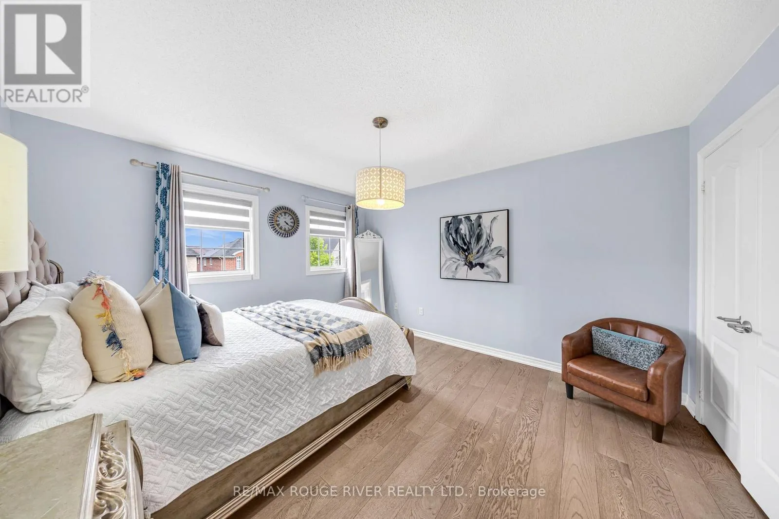 8 ST PHILIP COURT