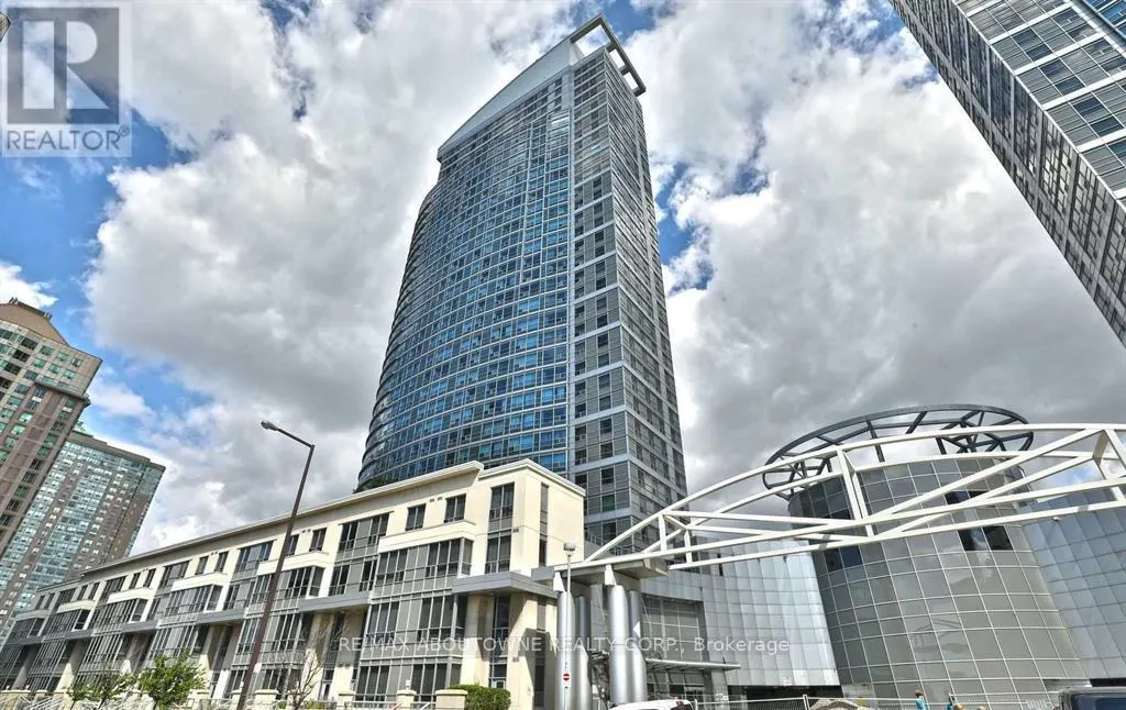 3205 - 36 LEE CENTRE DRIVE