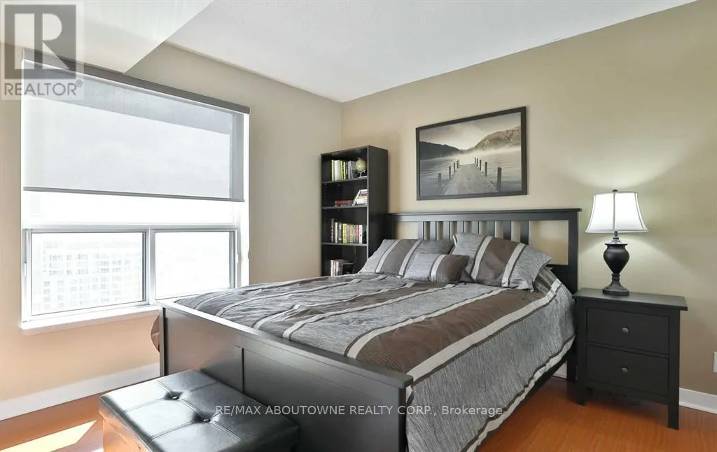 3205 - 36 LEE CENTRE DRIVE