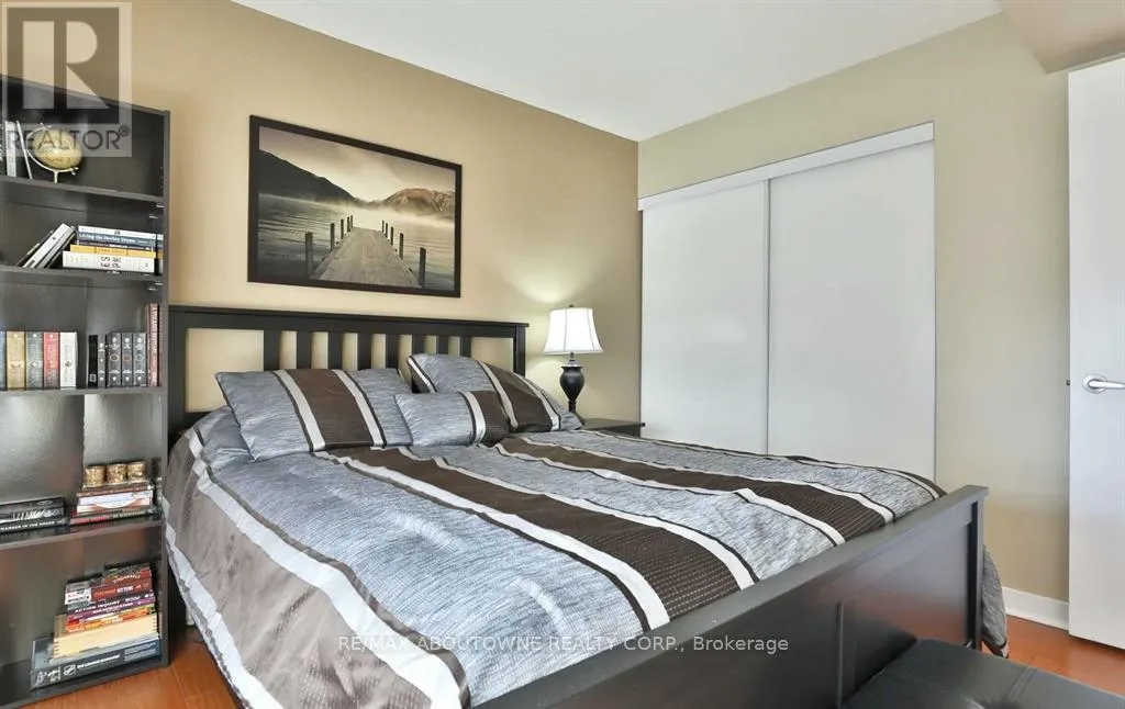 3205 - 36 LEE CENTRE DRIVE