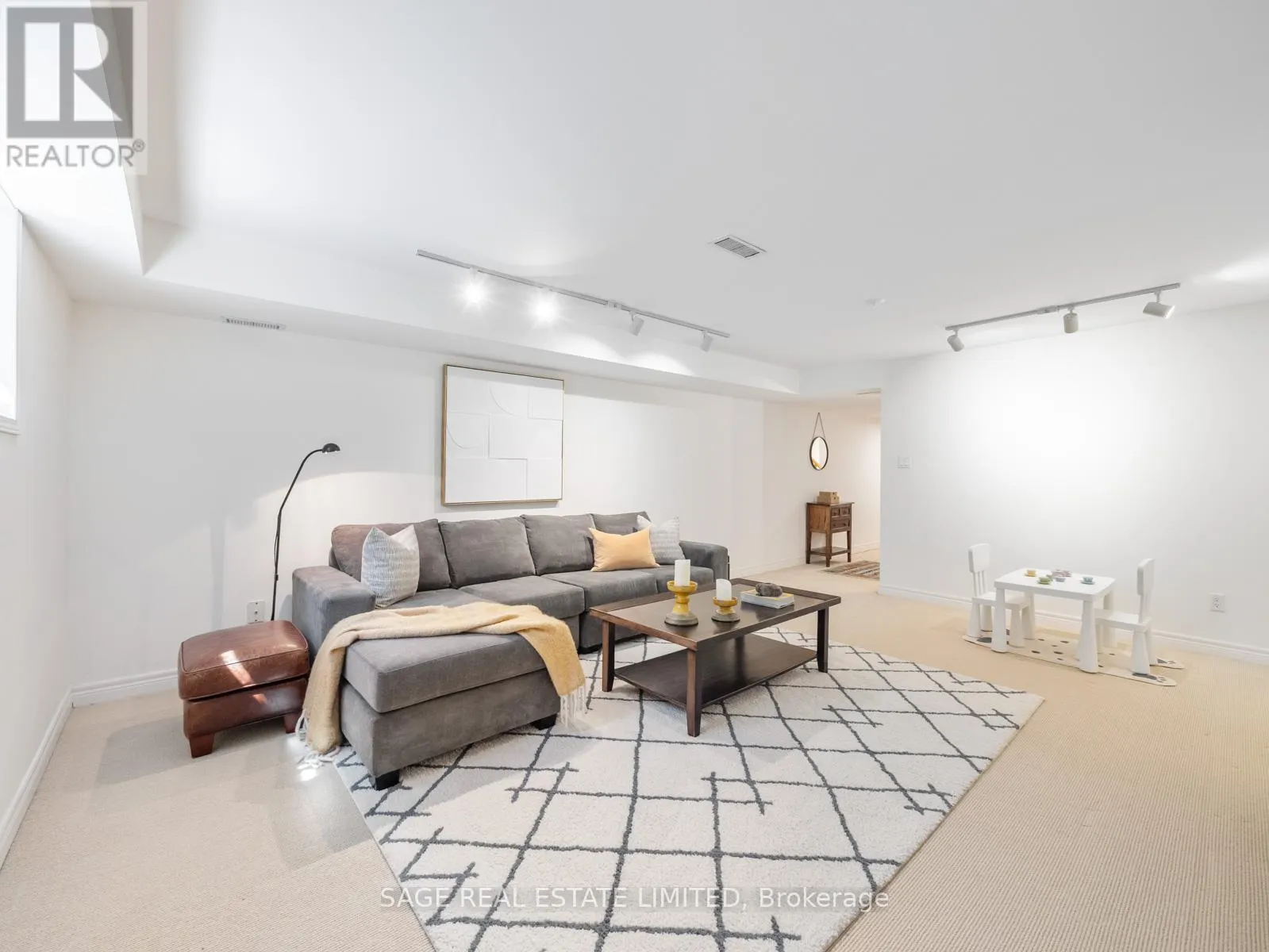 116 BOARDWALK DRIVE