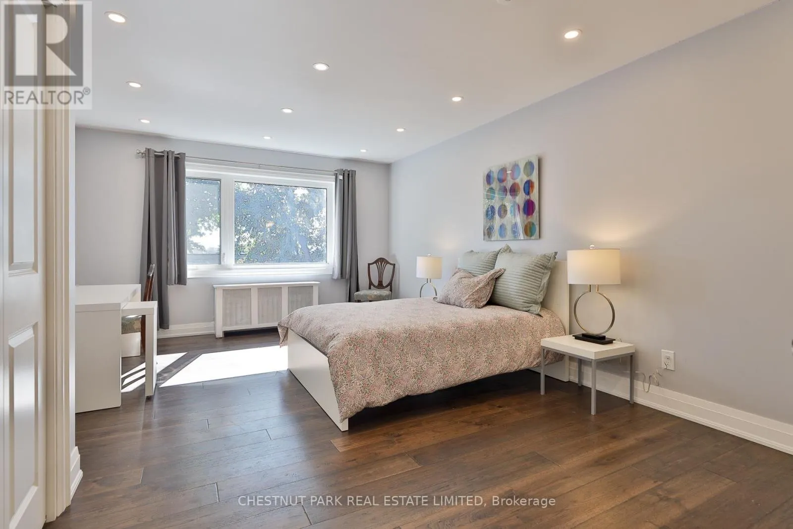 5 MINTO STREET