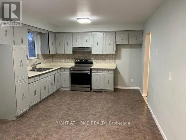 590 BIRCHMOUNT ROAD