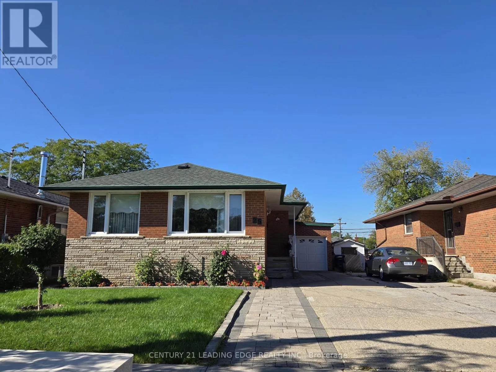 26 SOUTHAMPTON DRIVE
