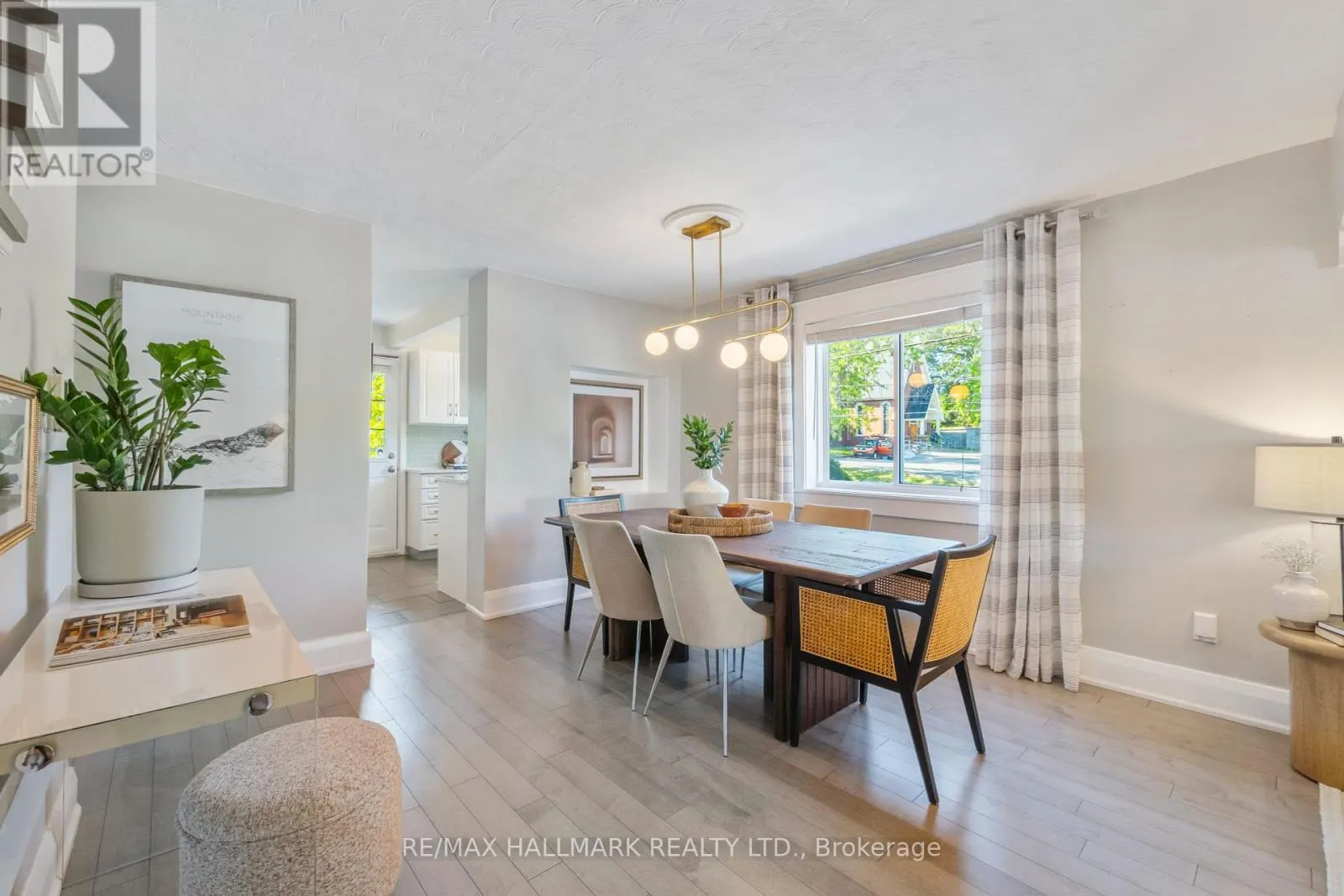 1 HEYWORTH CRESCENT