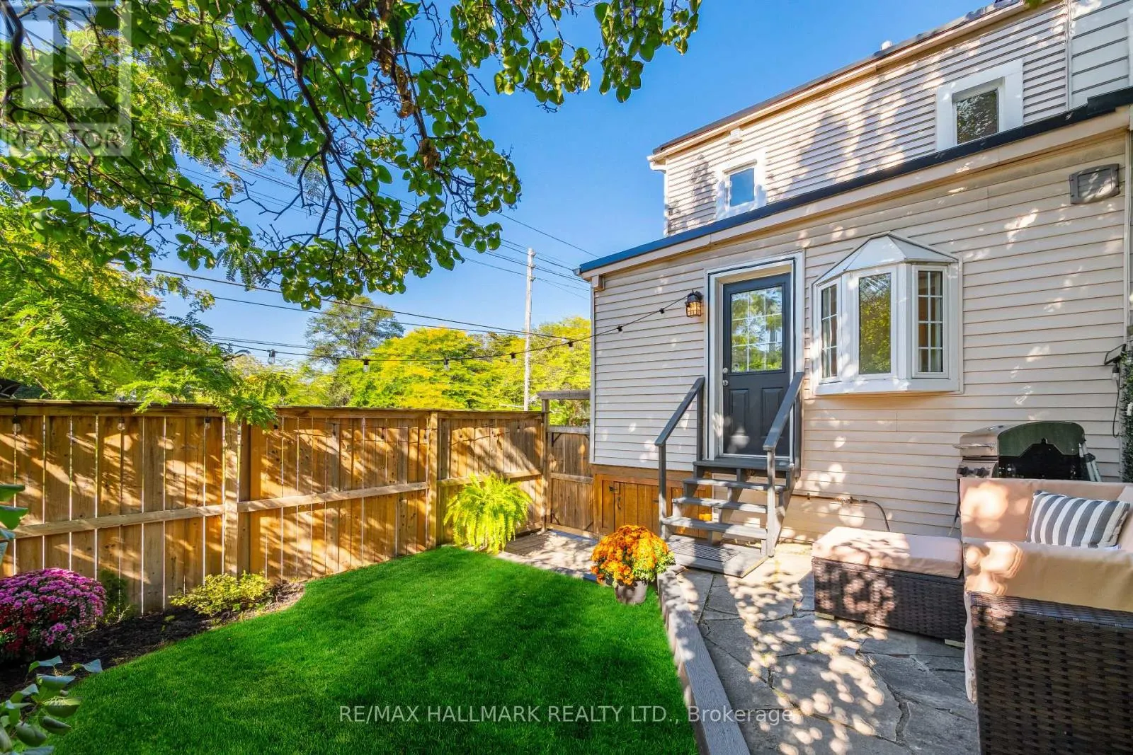 1 HEYWORTH CRESCENT