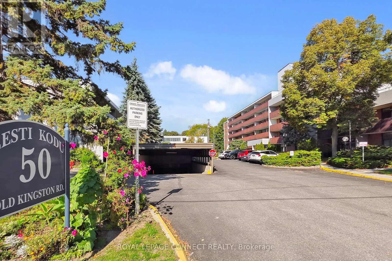 5-213 - 50 OLD KINGSTON ROAD