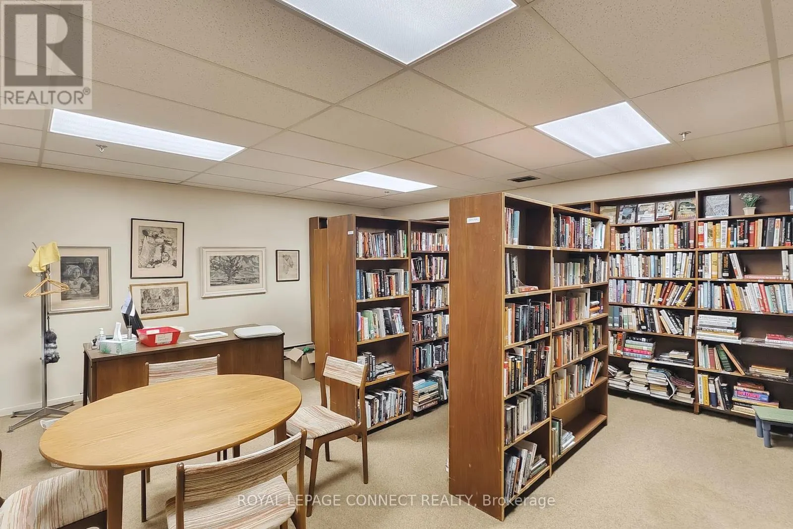 5-213 - 50 OLD KINGSTON ROAD