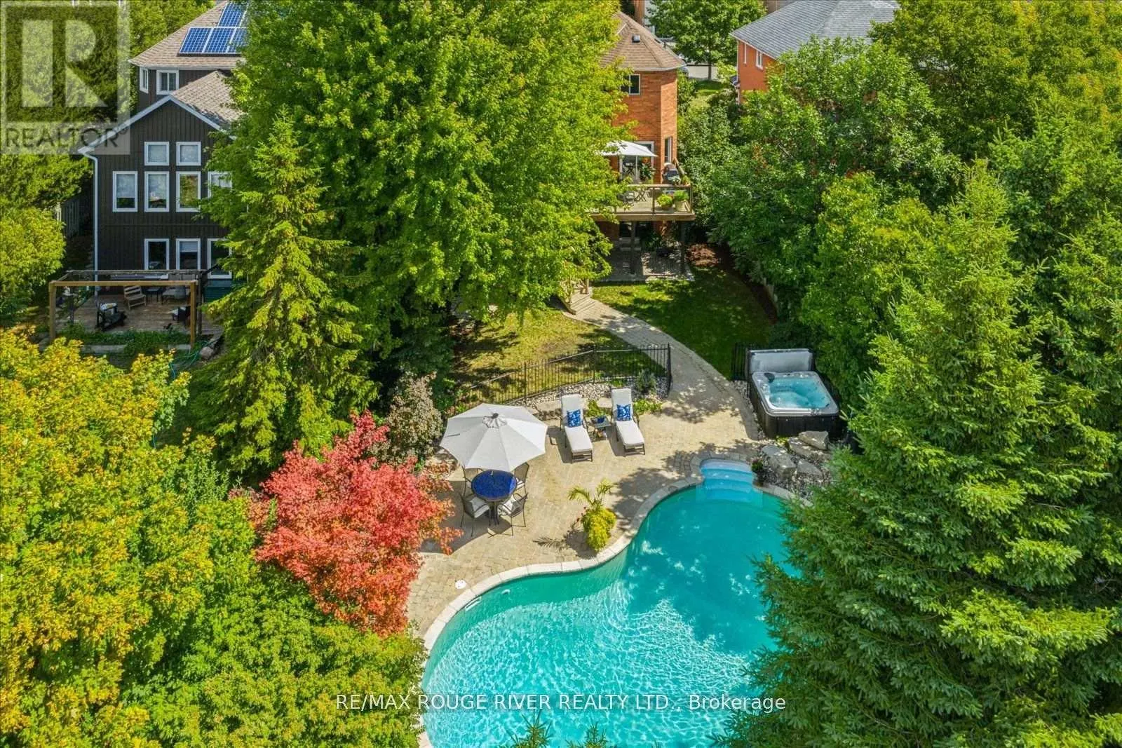 19 GILCHRIST COURT