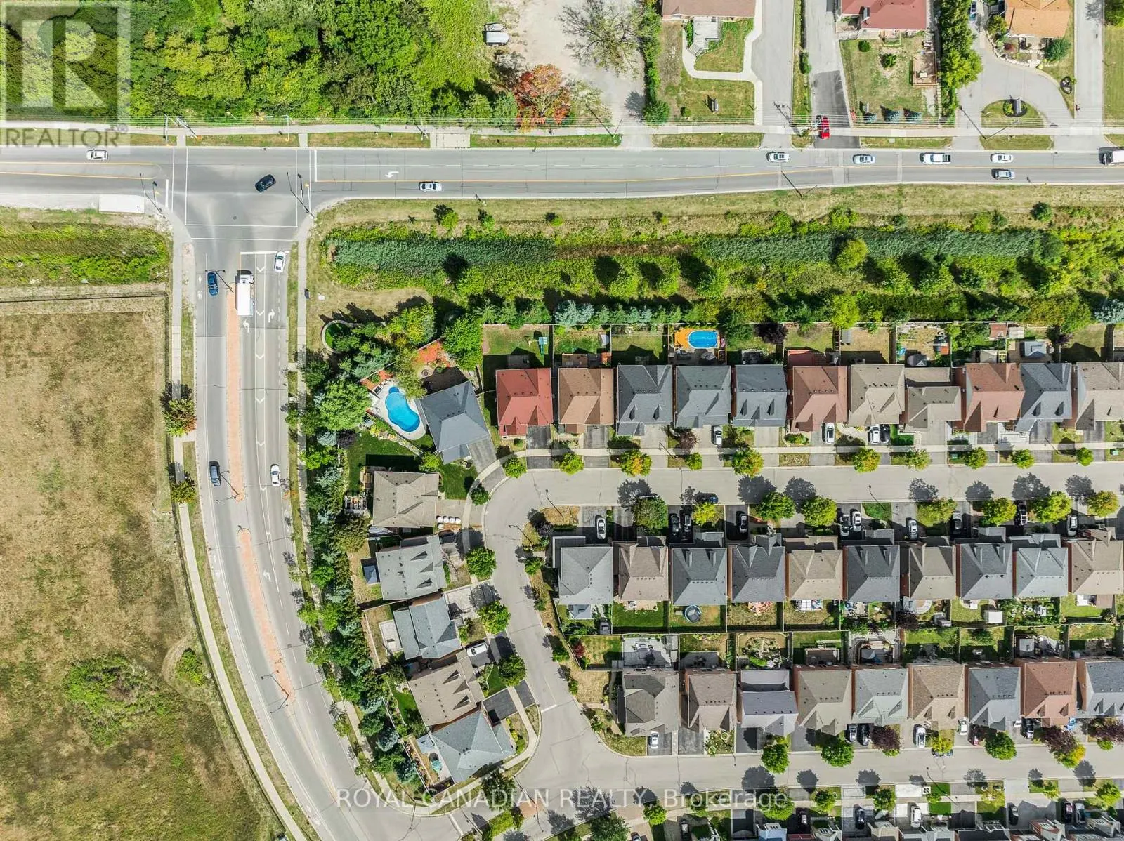 70 MORLAND CRESCENT