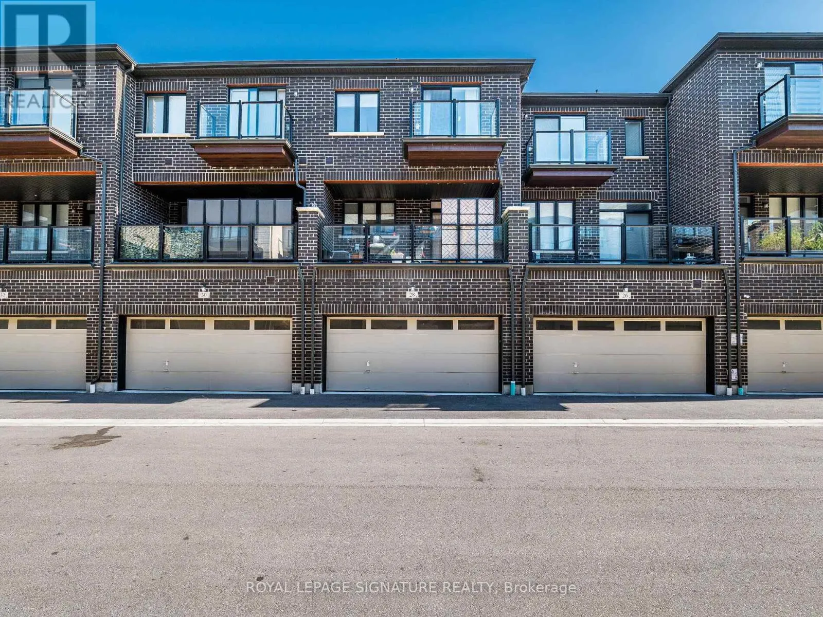 28 DOCKSIDE WAY