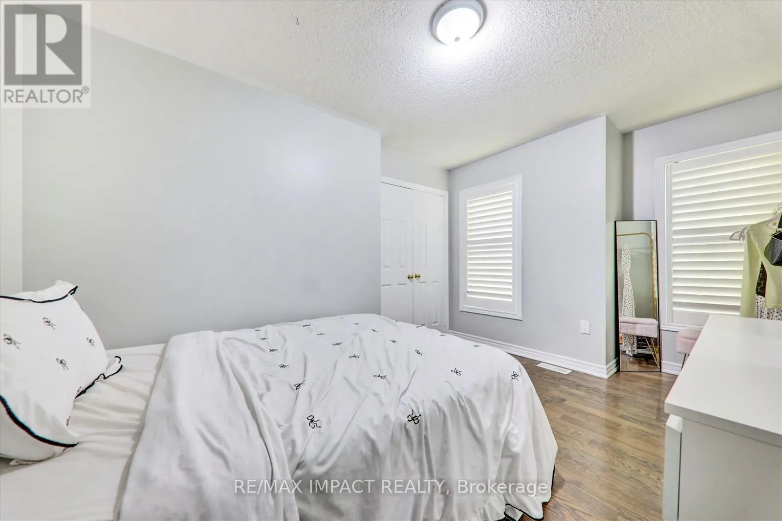 2 WHITBREAD CRESCENT