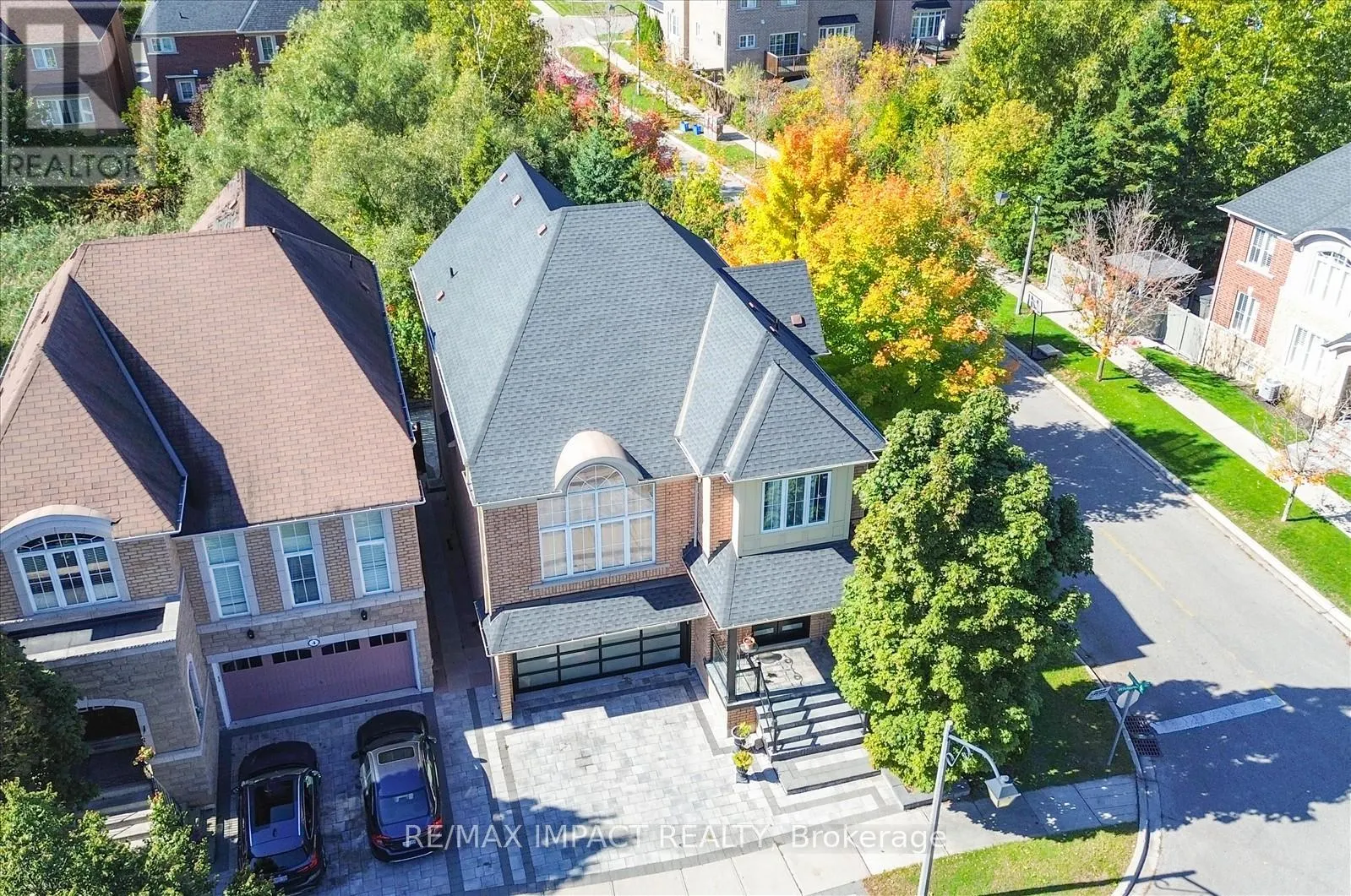 2 WHITBREAD CRESCENT