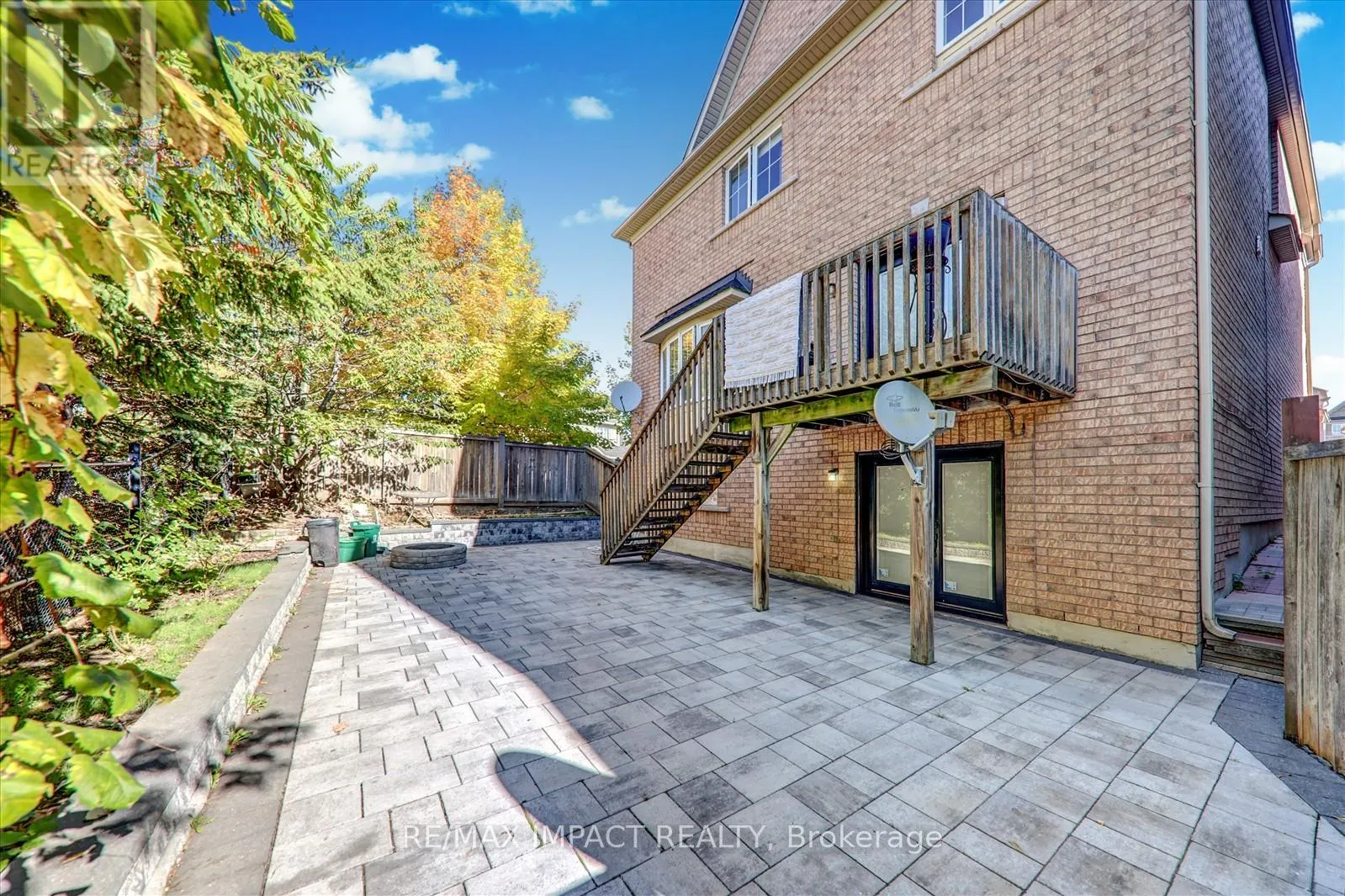 2 WHITBREAD CRESCENT