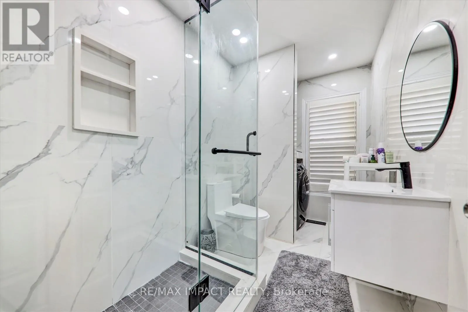 2 WHITBREAD CRESCENT