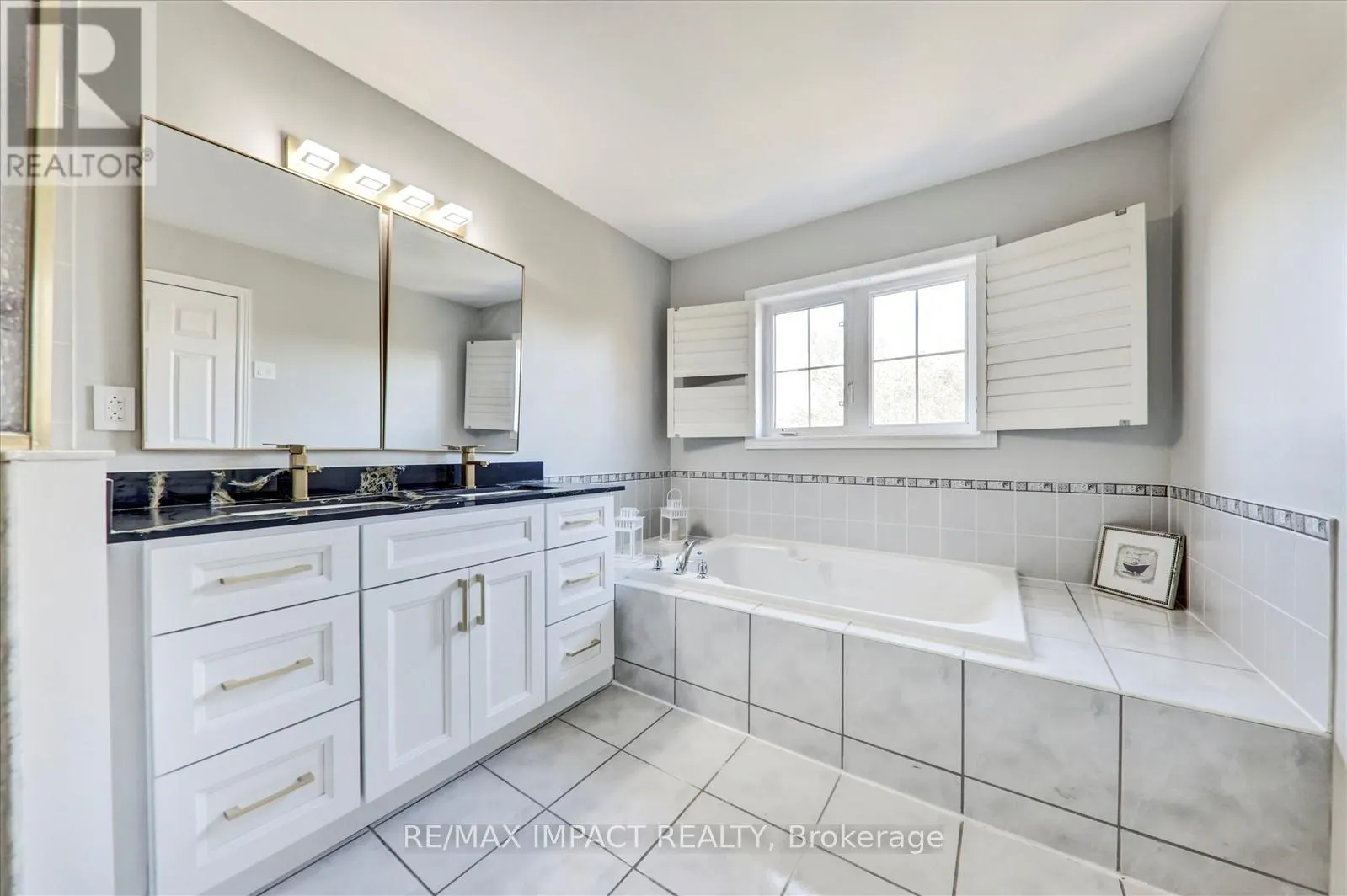 2 WHITBREAD CRESCENT