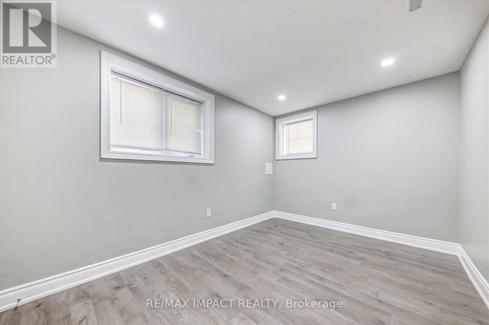 2 WHITBREAD CRESCENT
