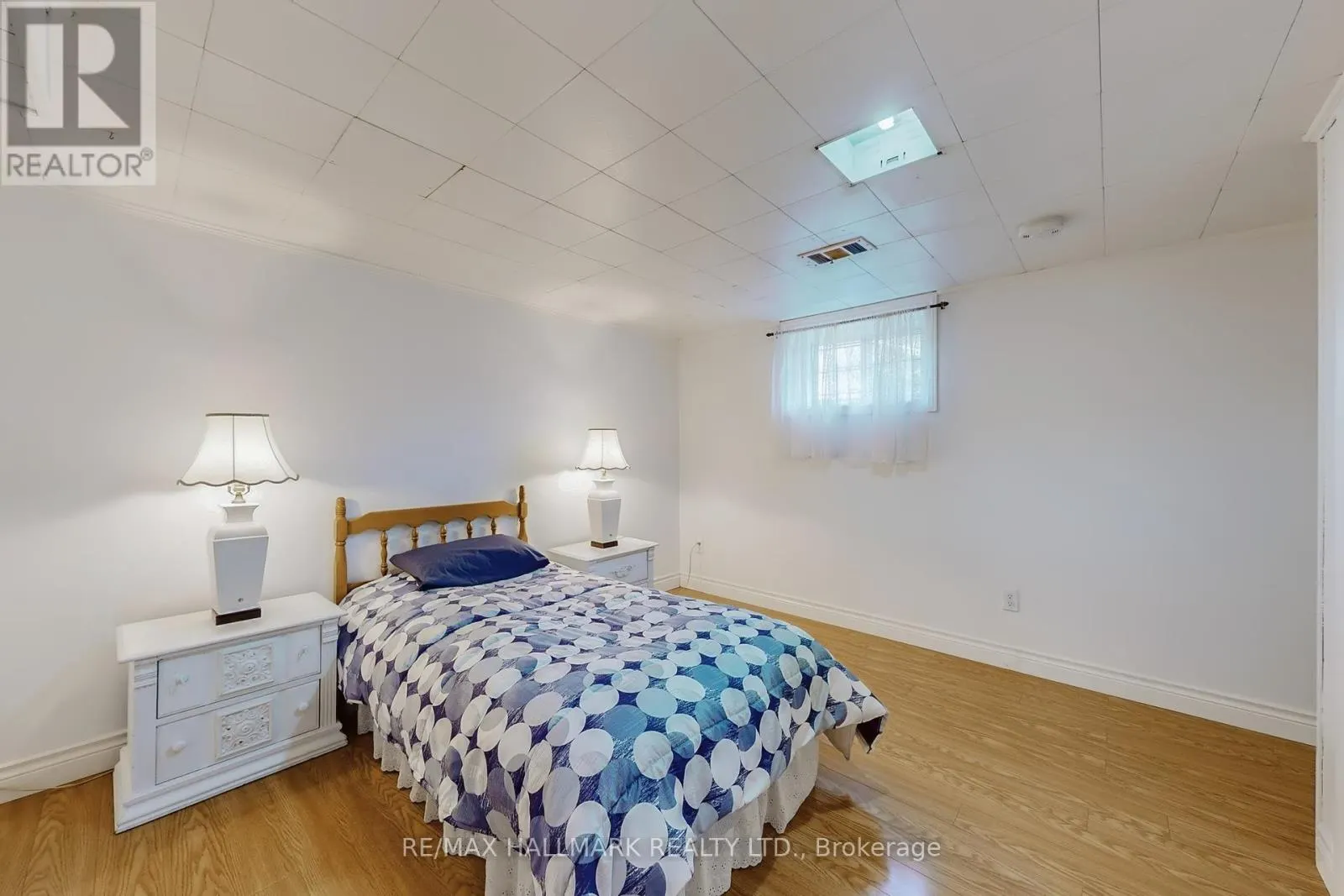 1393 BIRCHMOUNT ROAD