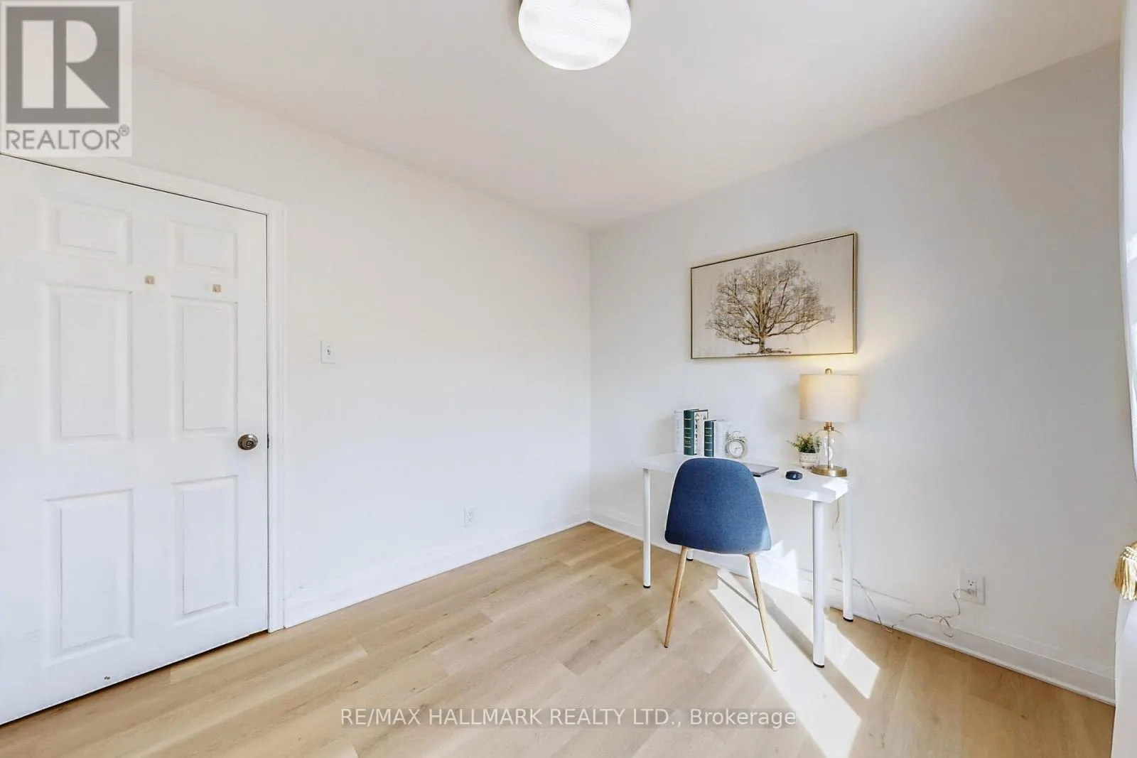 1393 BIRCHMOUNT ROAD