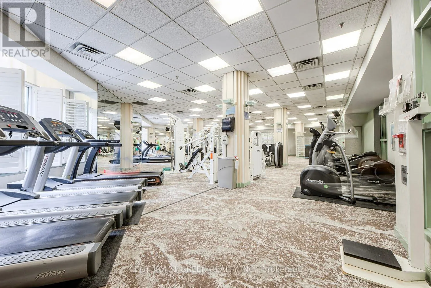 2623 - 68 CORPORATE DRIVE