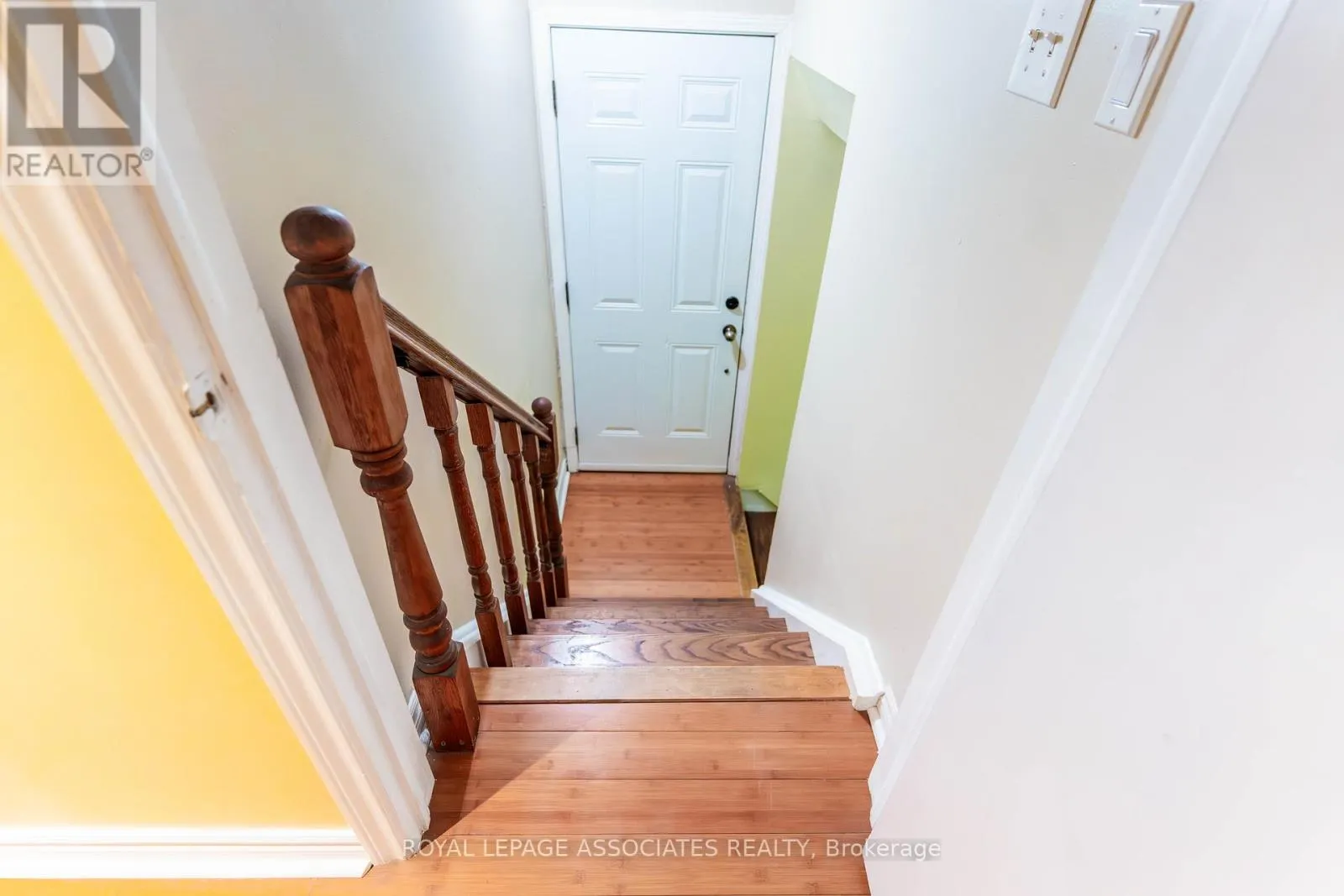 24 HURLEY CRESCENT