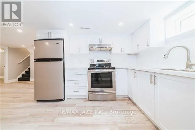 UNIT #2 - 93 BEATRICE STREET W, #Unit #2