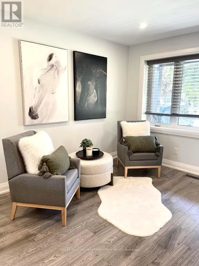 2 LEAGROVE CRESCENT
