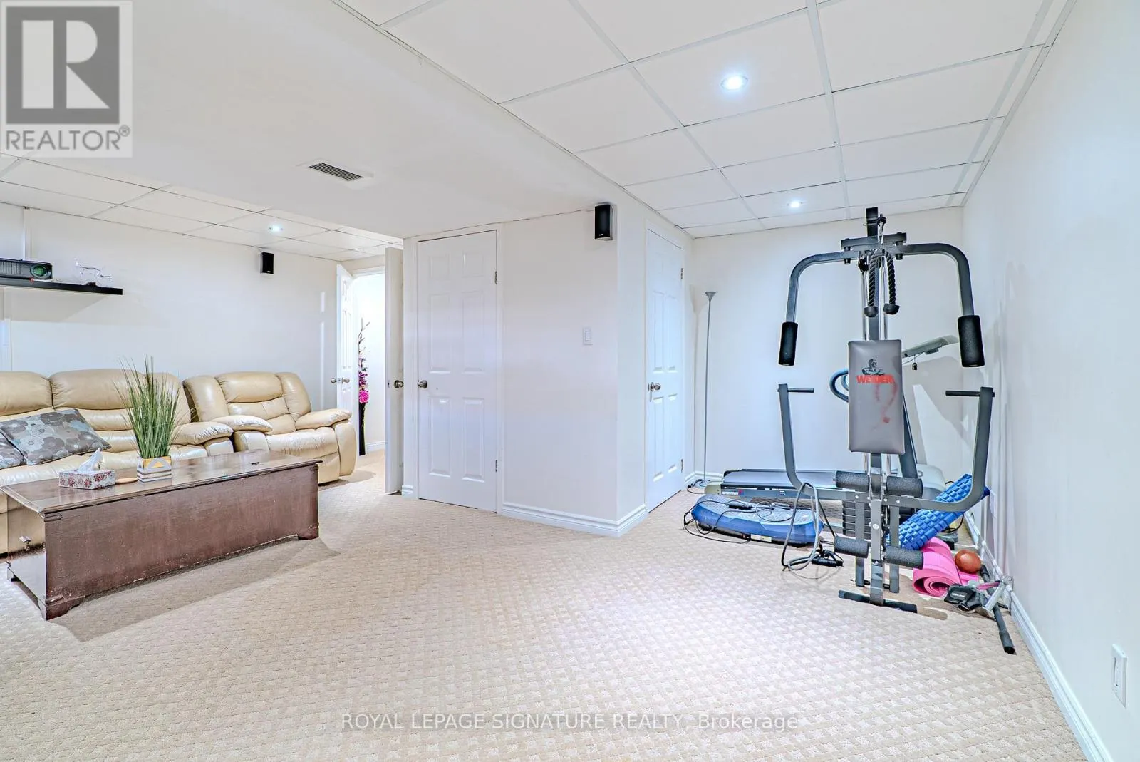 100 STOKELY CRESCENT