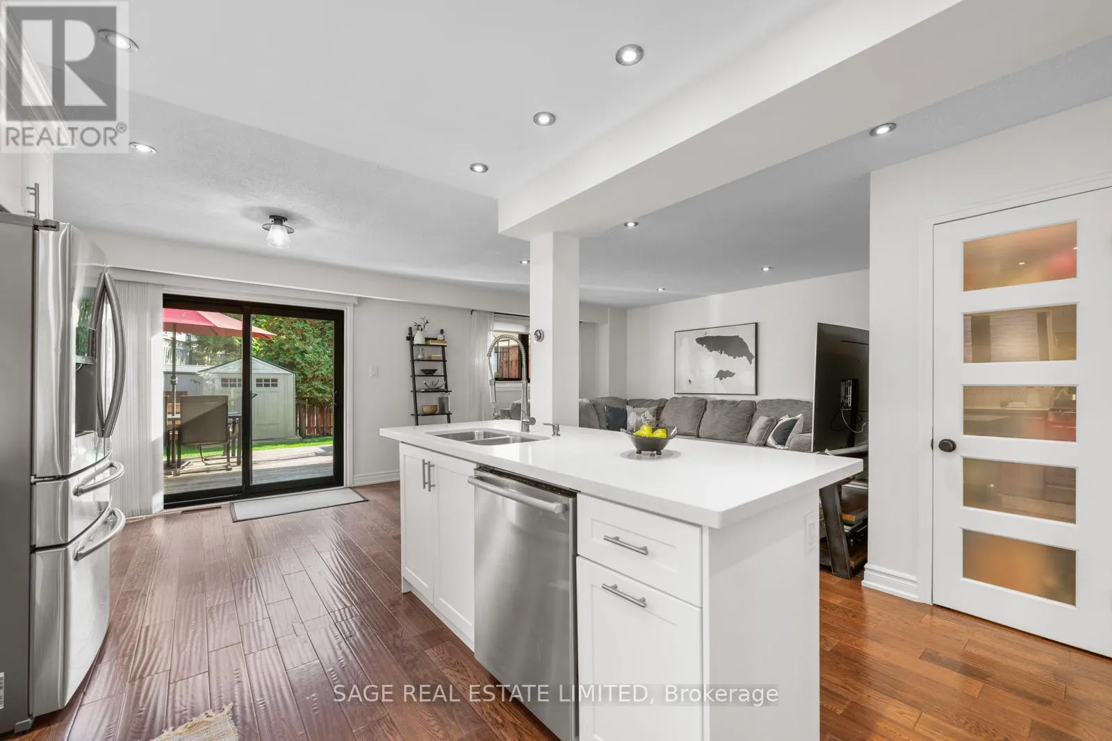 614 STONEBRIDGE LANE