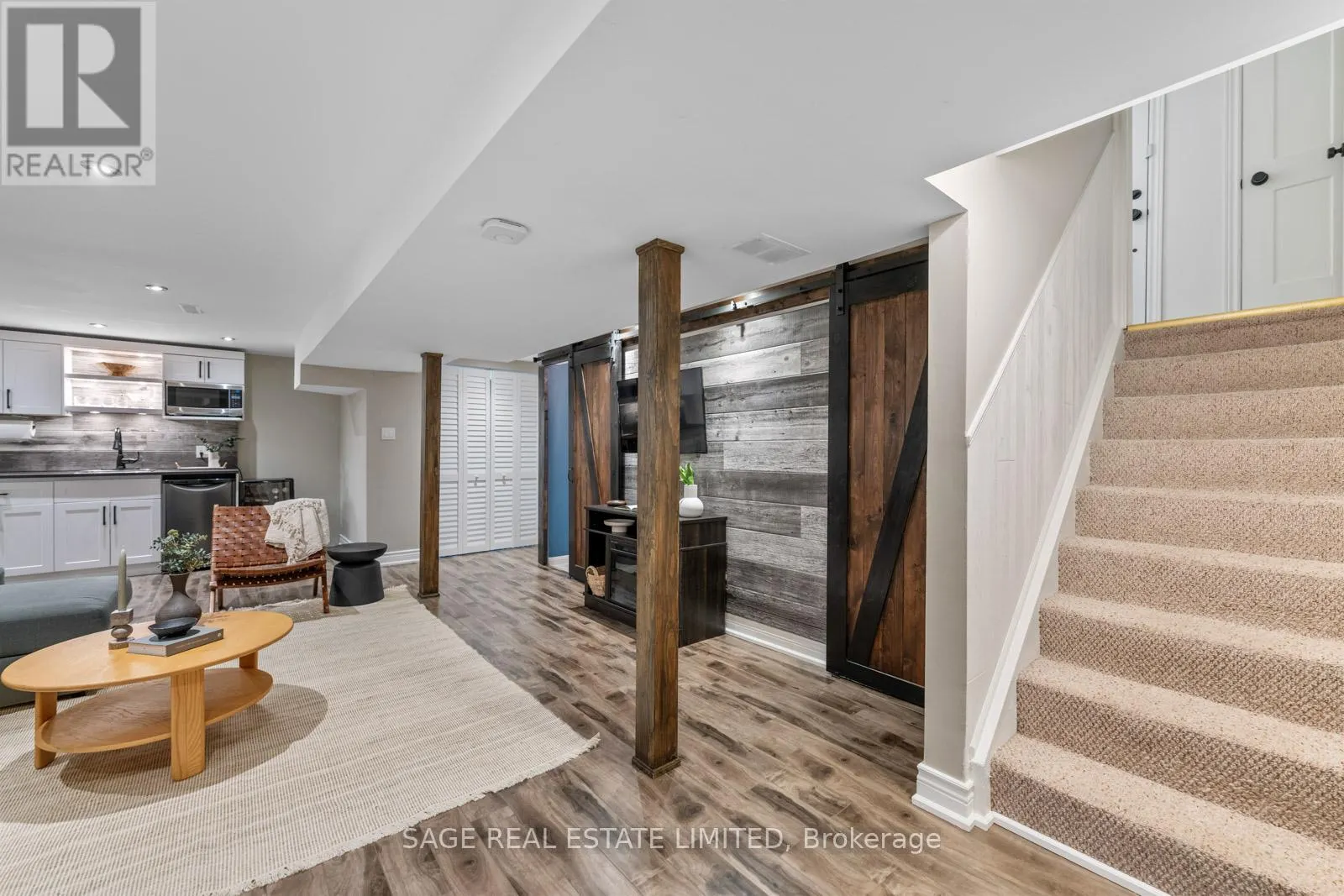 614 STONEBRIDGE LANE