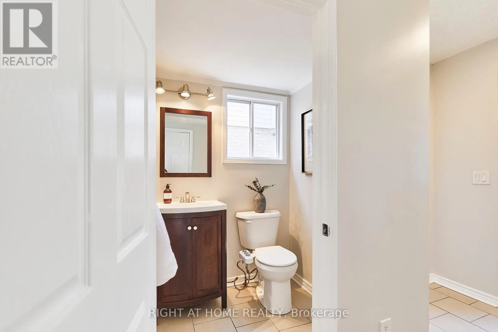 1307 ANDOVER DRIVE