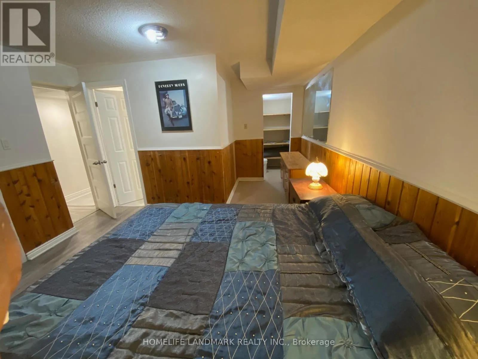 1872 PARKSIDE DRIVE