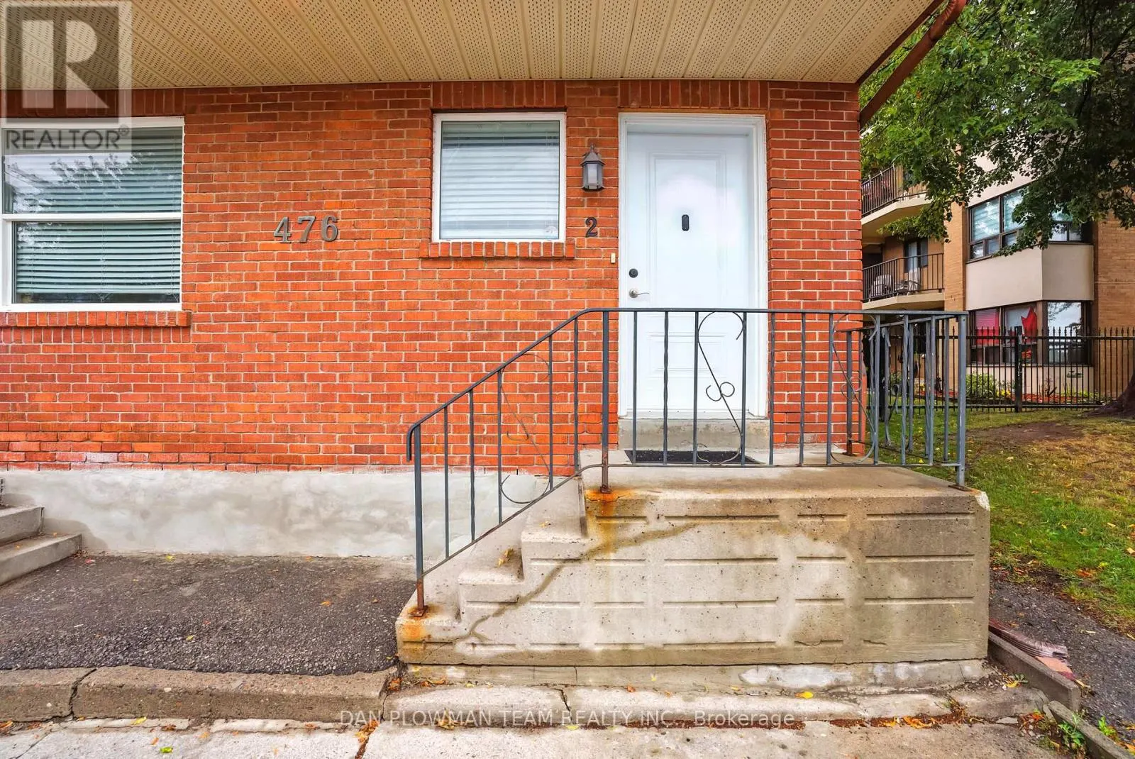 476 ALBERT STREET