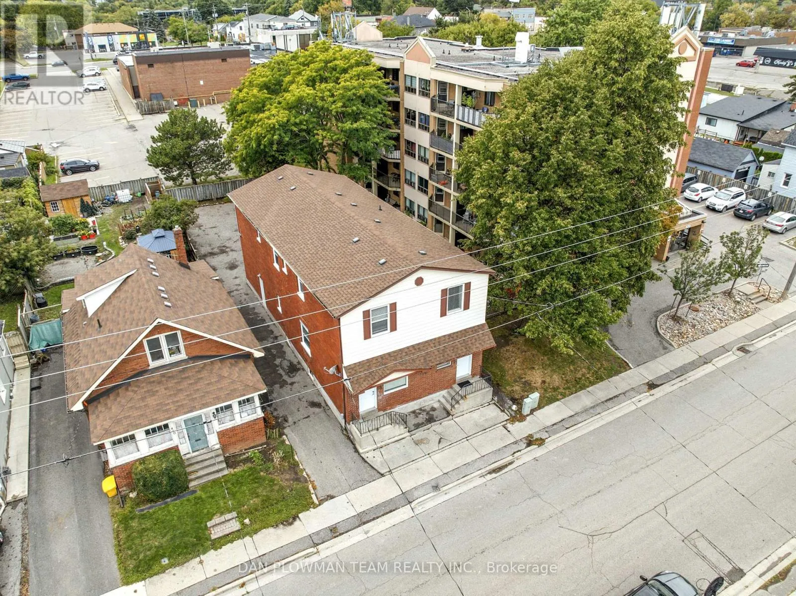 476 ALBERT STREET