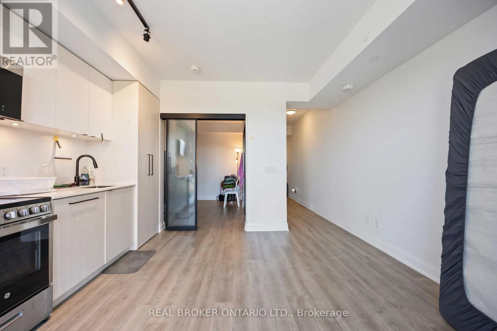 705 - 2369 DANFORTH AVENUE