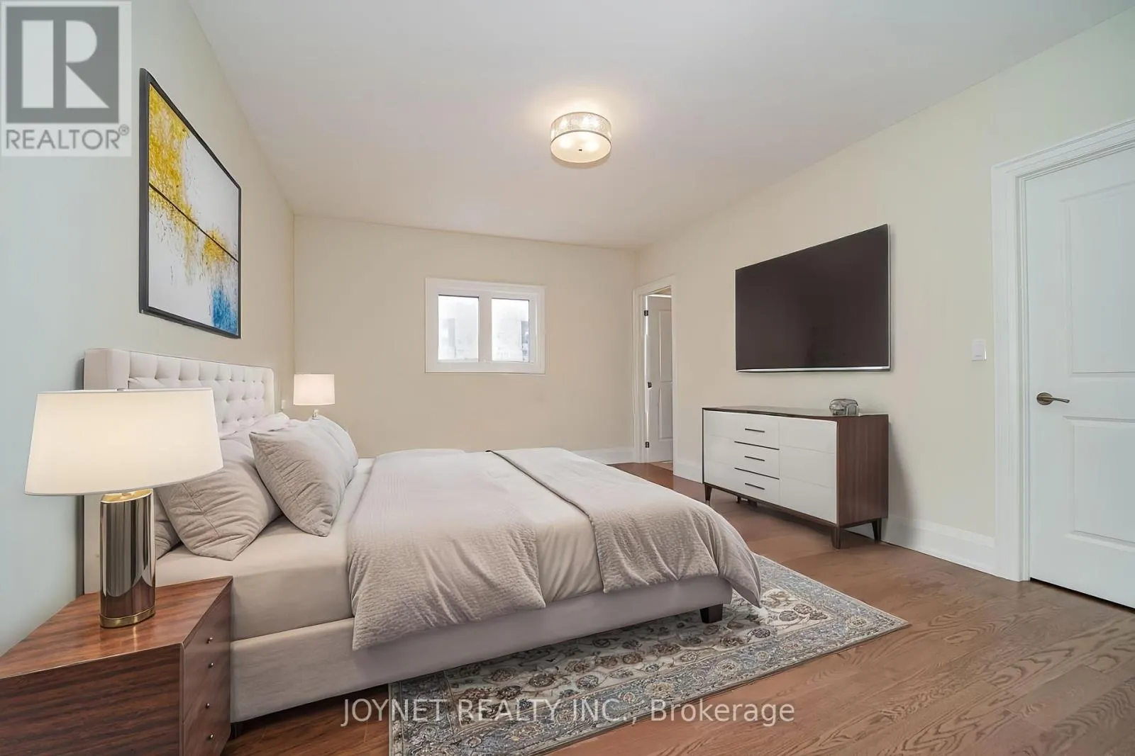 535 ROUGEMOUNT DRIVE