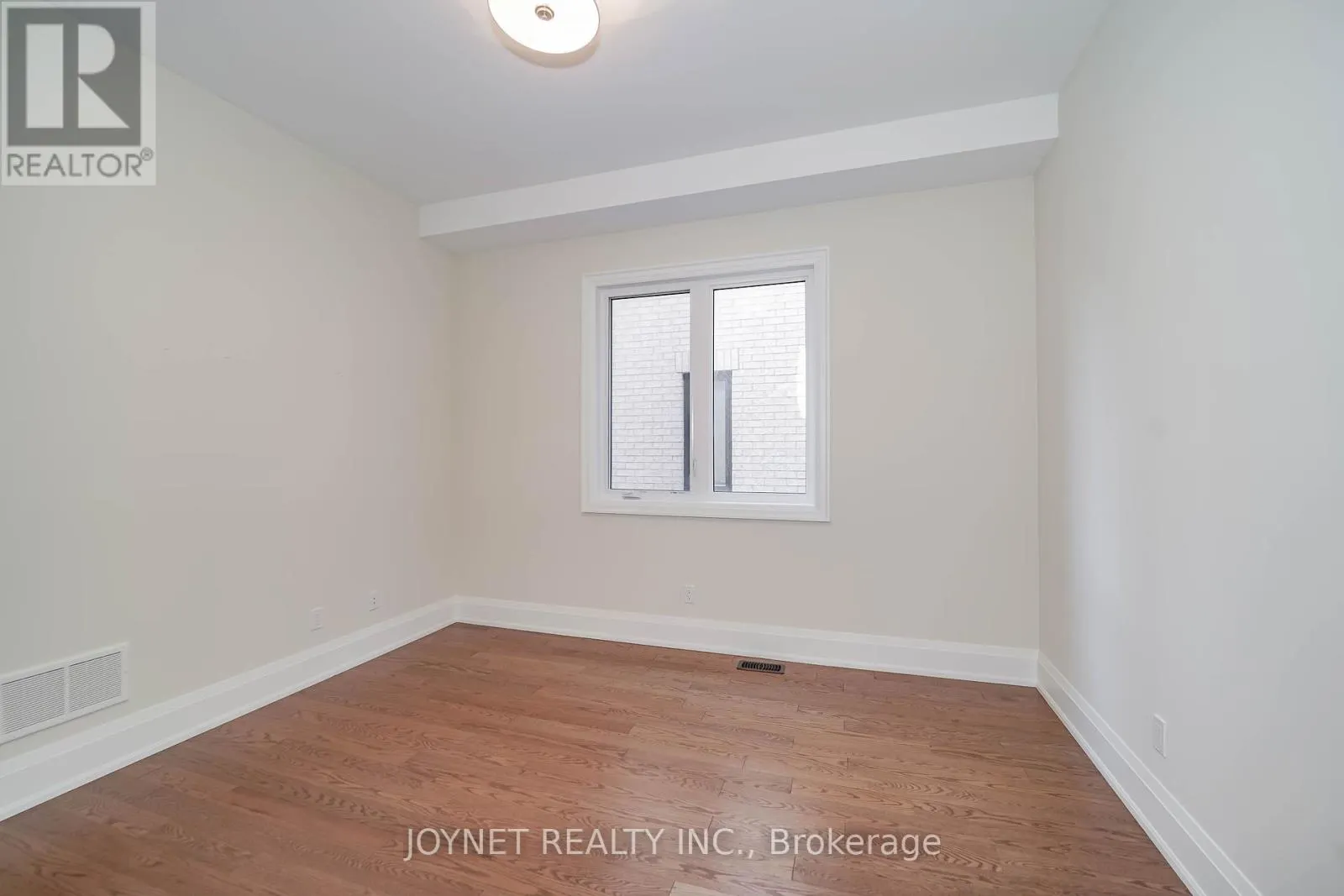 535 ROUGEMOUNT DRIVE