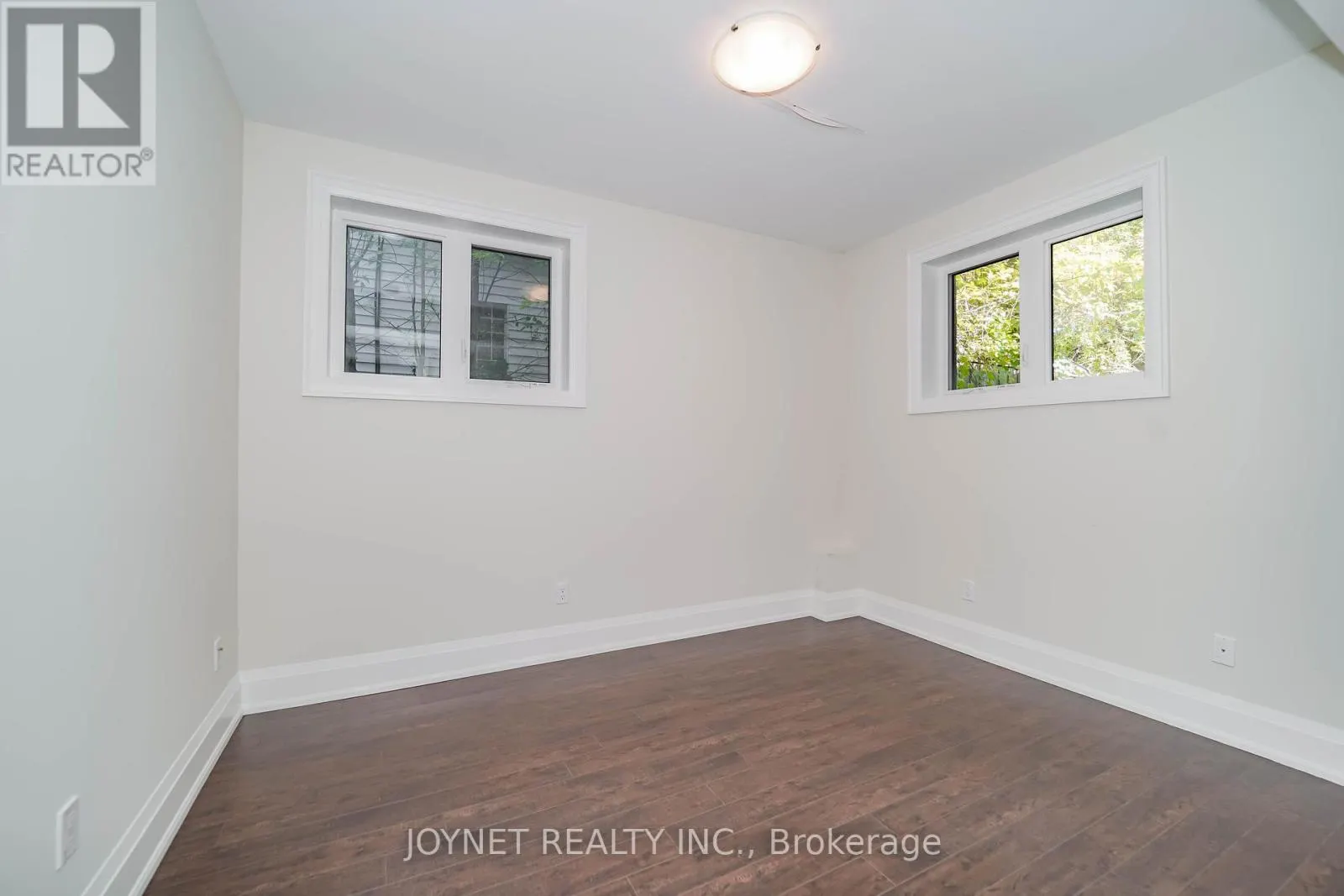 535 ROUGEMOUNT DRIVE