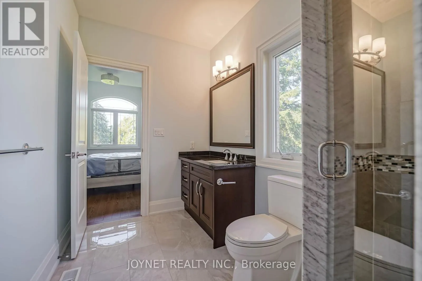 535 ROUGEMOUNT DRIVE