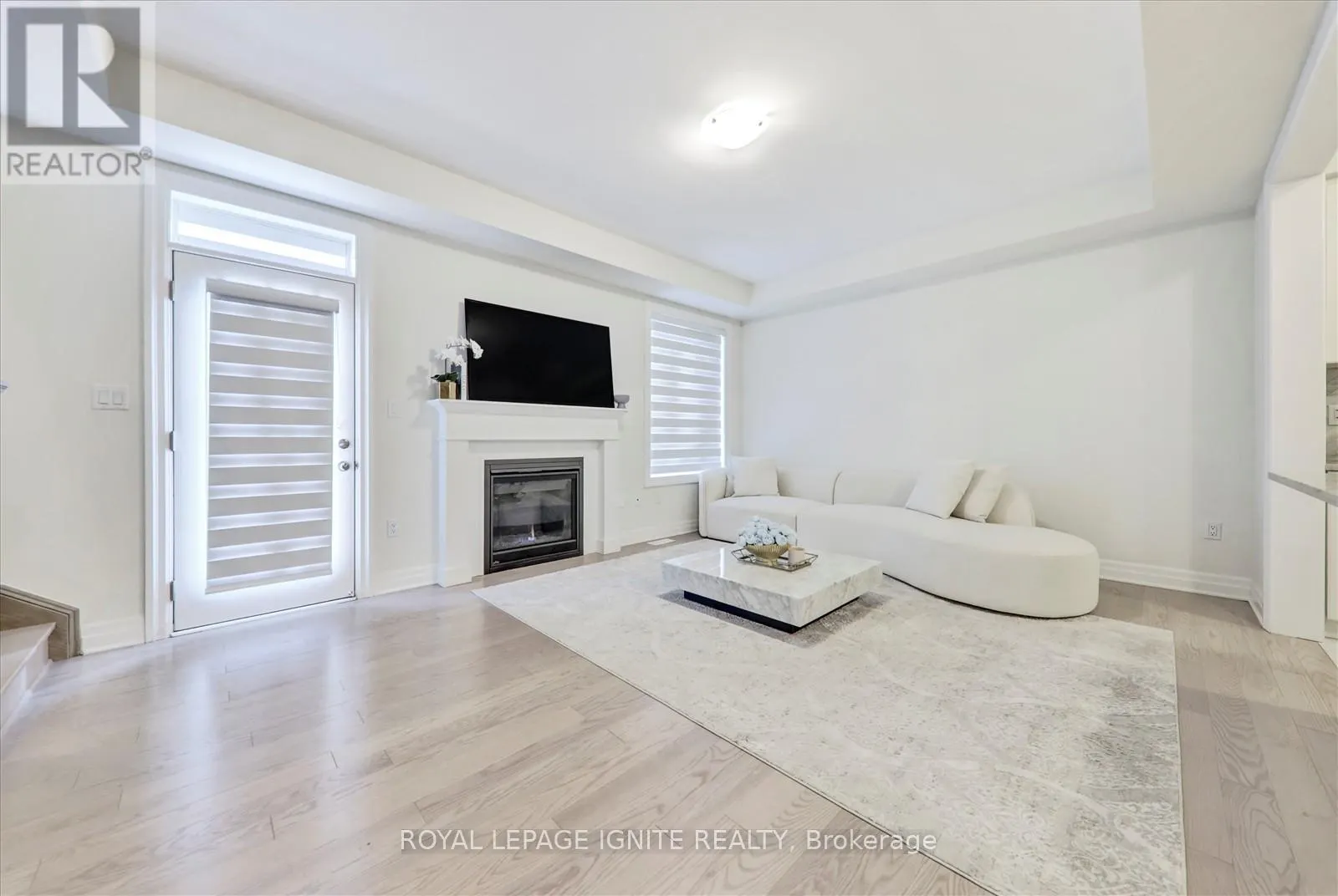 1405 LONGSPUR TRAIL