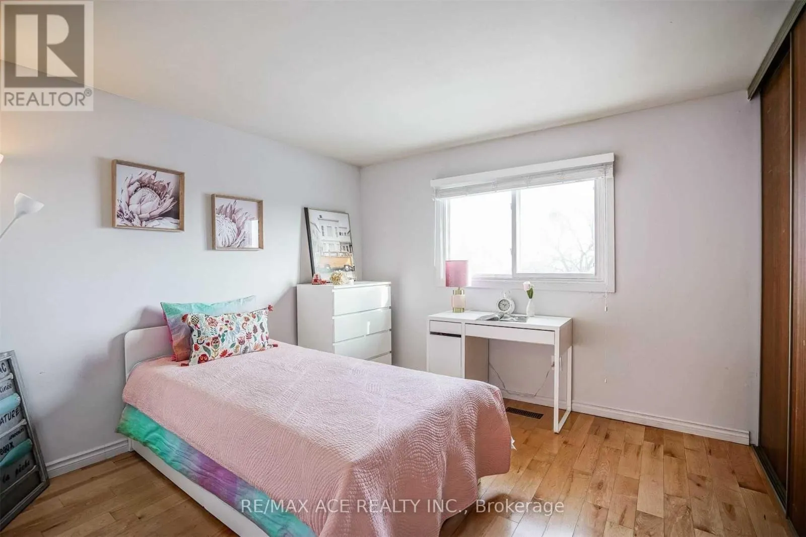 MAIN - 113 PLACENTIA BOULEVARD