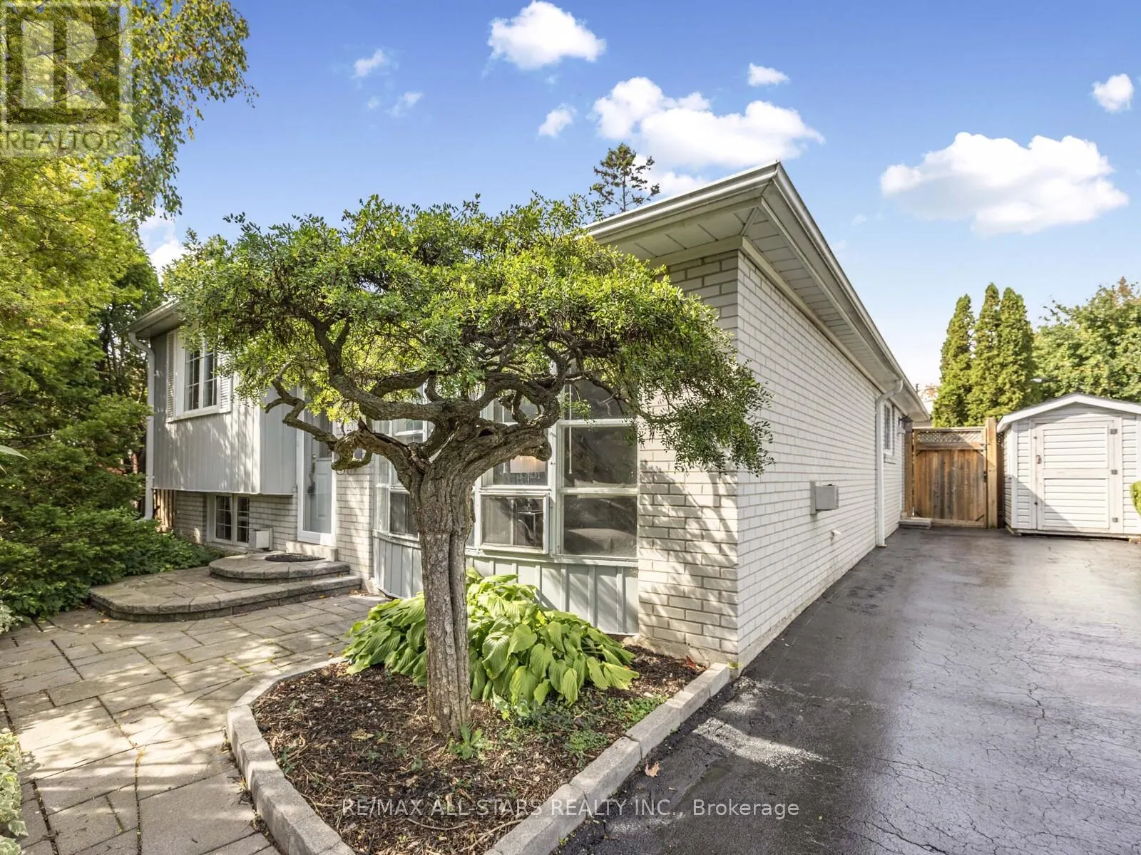 220 CATALINA DRIVE