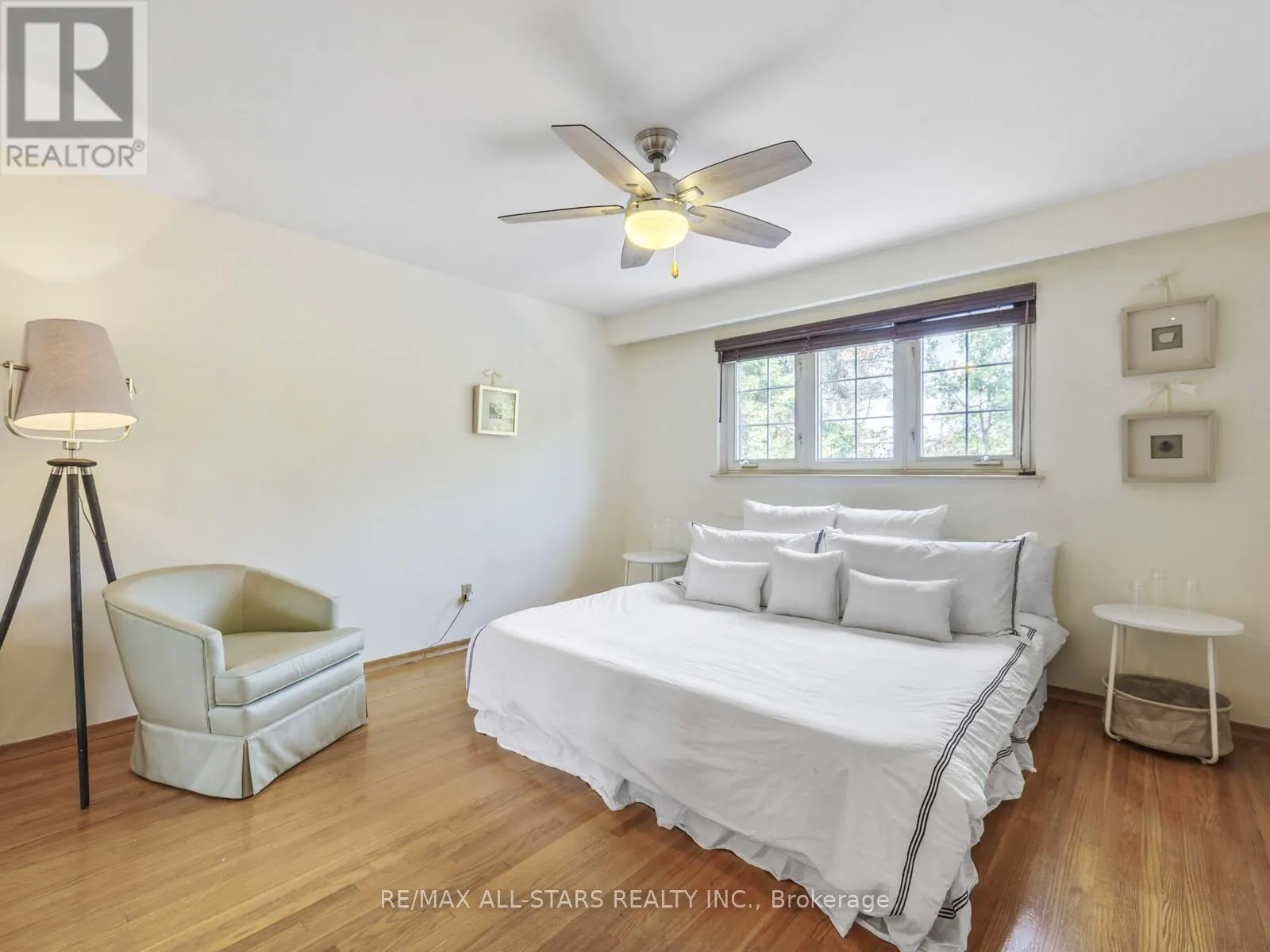 220 CATALINA DRIVE