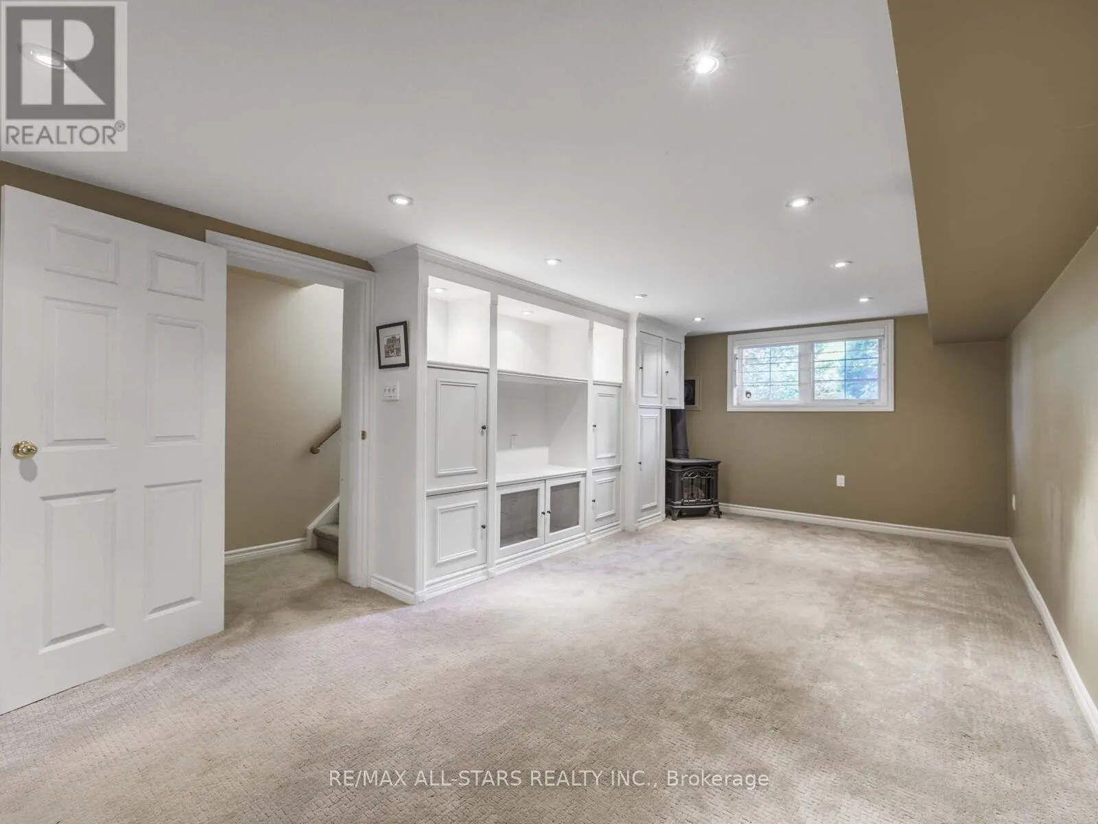220 CATALINA DRIVE