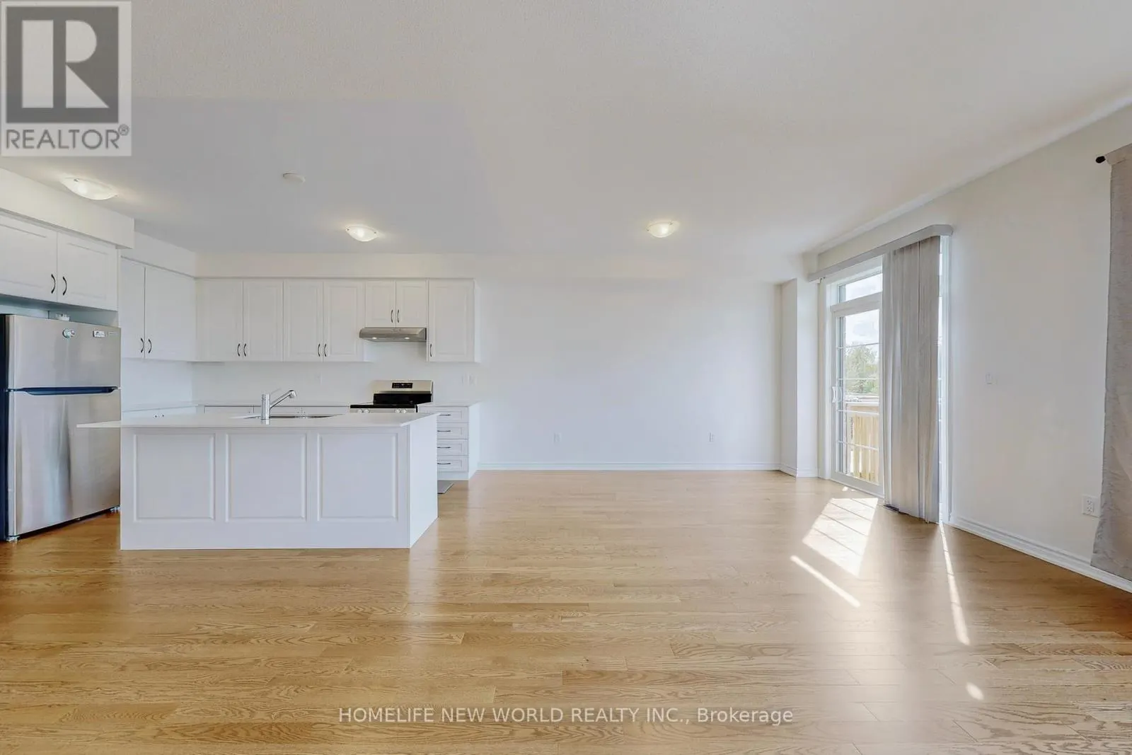 18 VELVET DRIVE