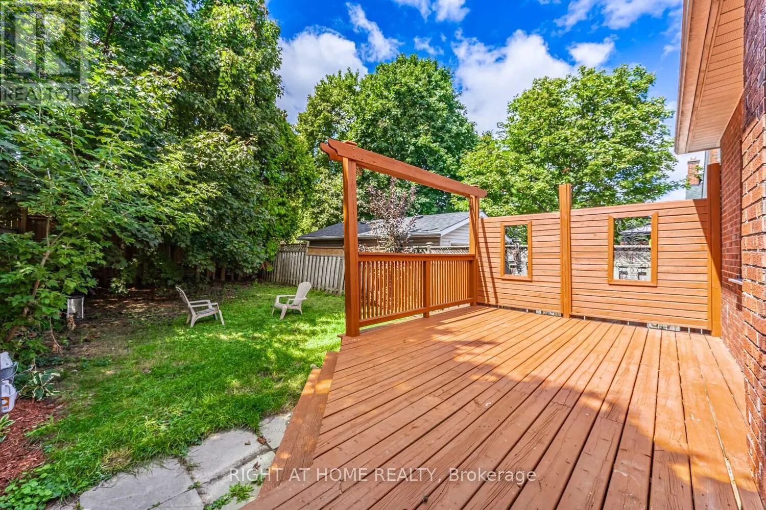 390 JARVIS STREET