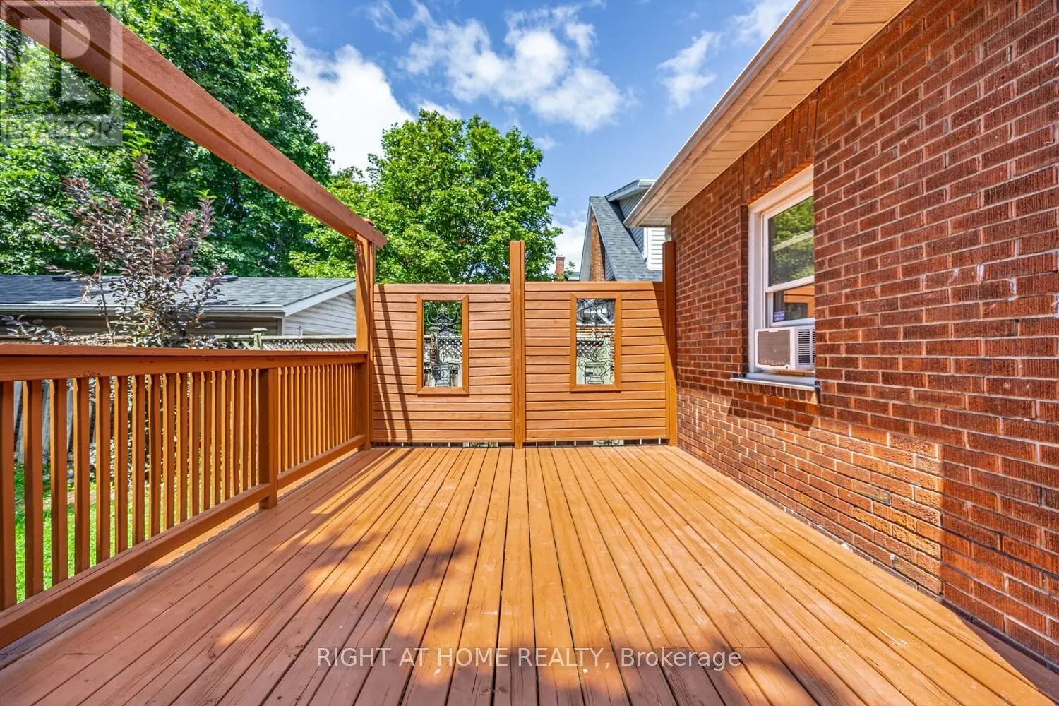 390 JARVIS STREET
