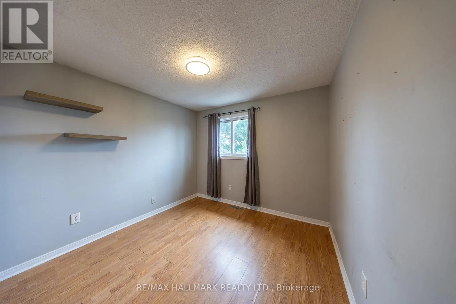 200 ADELE CRESCENT